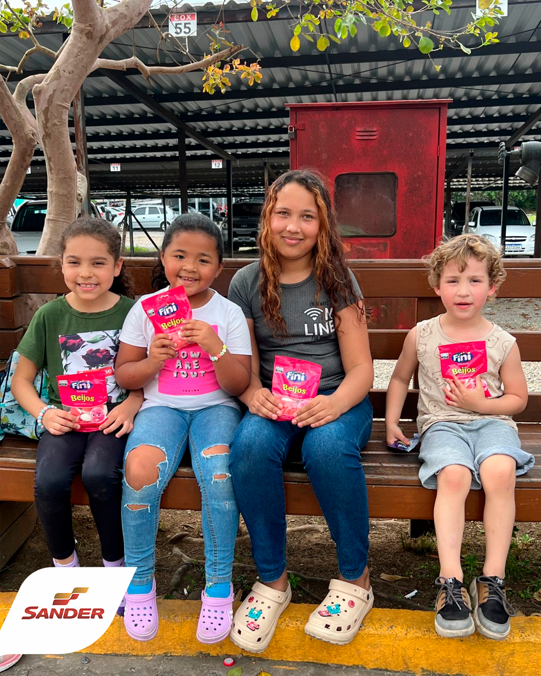 Banner MÊS das Crianças!